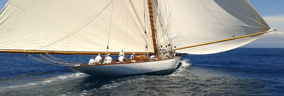 location de bateaux avec skipper Bretagne,Méditerranée,Saint Malo,Marseille,Cannes,Saint Tropez,croisières,régates,séminaires voile,sorties voile