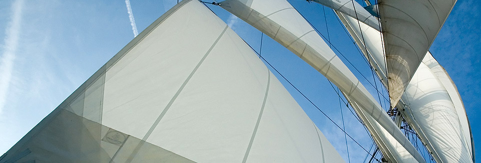 croisières, séminaires, sorties avec skipper et équipage sur des vieux gréements et des bateaux de tradition,Bretagne,Méditerranée,Saint Malo,Morbihan,Marseille,Cannes,Saint Tropez..